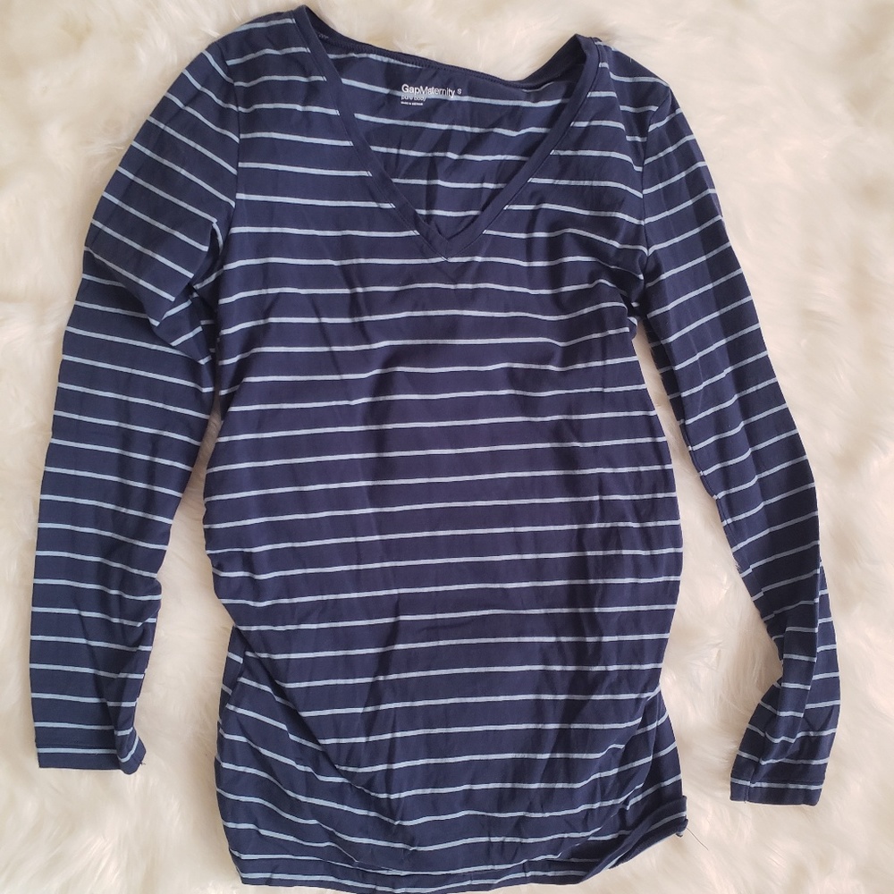 Gap Maternity Pure Body Stripe Long Sleeve V Neck